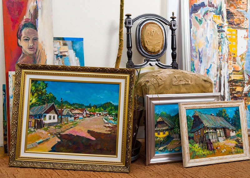 Why Paula from the Sunshine Coast Art and Framing Gallery feels we should all be painting during tough times - SC-Art-Frames